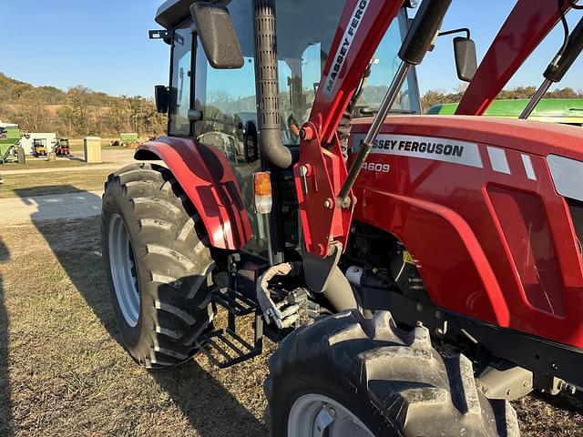 Image of Massey Ferguson 4609 equipment image 4