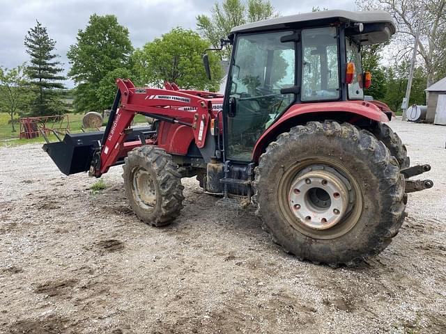 Image of Massey Ferguson 4610 equipment image 2