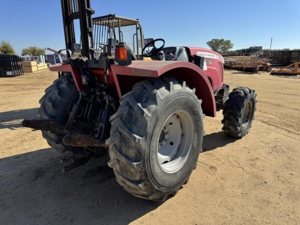 Massey Ferguson 4610 Equipment Image0