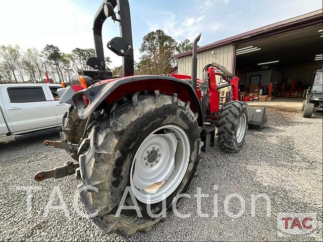Image of Massey Ferguson 4708 equipment image 4