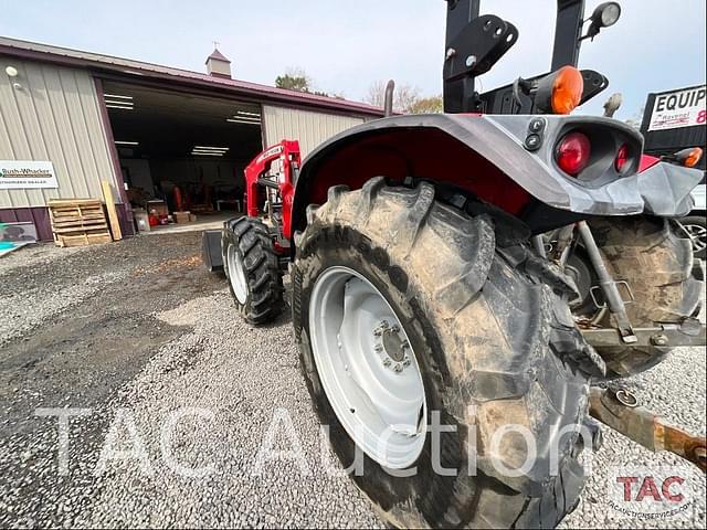 Image of Massey Ferguson 4708 equipment image 2