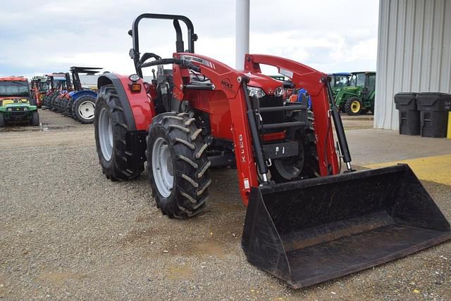 Image of Massey Ferguson 4708 equipment image 3