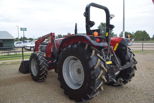 Image of Massey Ferguson 4708 equipment image 1