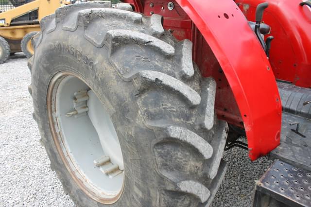 Image of Massey Ferguson 4709 equipment image 1