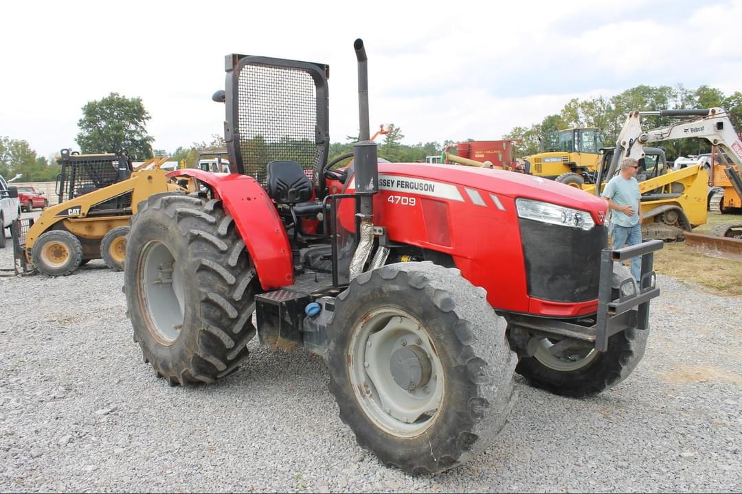 Image of Massey Ferguson 4709 Primary image