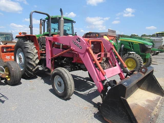 Image of Massey Ferguson 471 equipment image 4