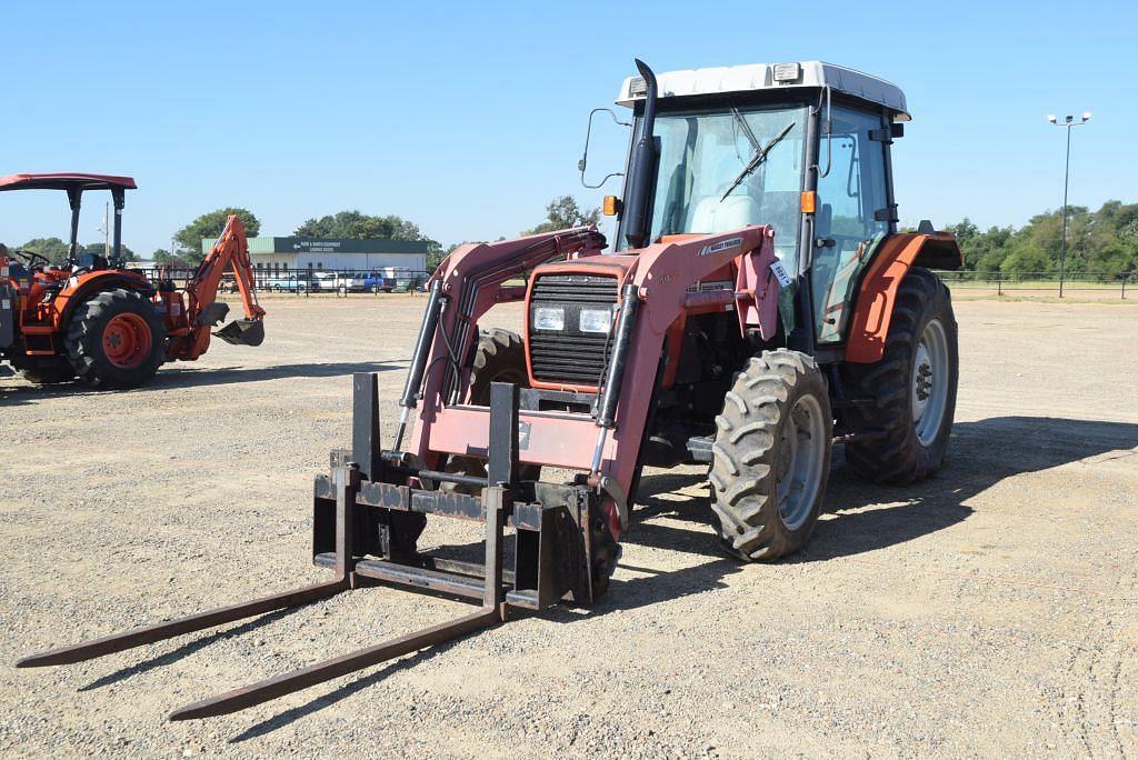 Image of Massey Ferguson 471 Primary image