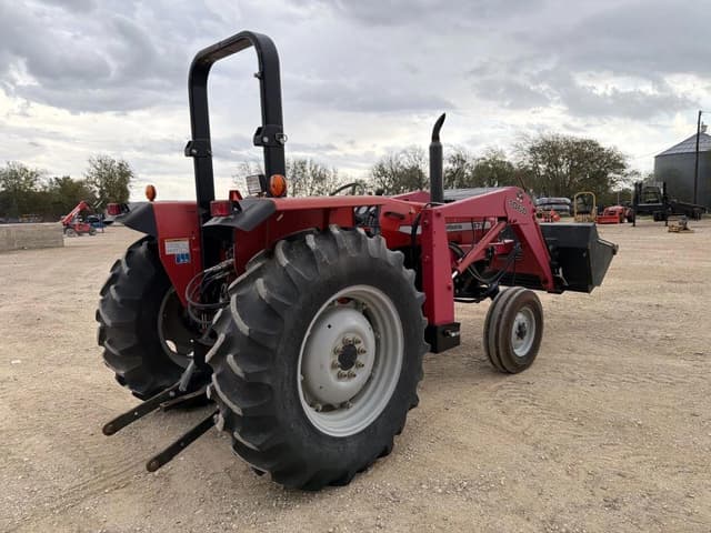 Image of Massey Ferguson 471 equipment image 4