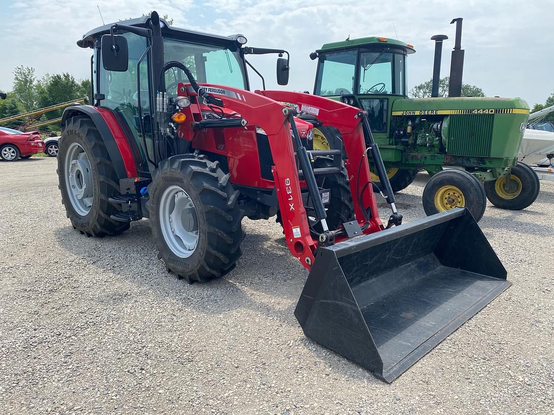 Image of Massey Ferguson 4710 Primary image
