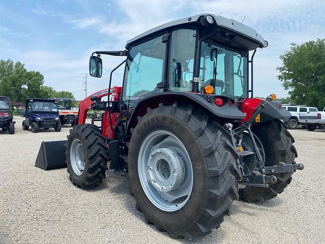 Image of Massey Ferguson 4710 equipment image 4