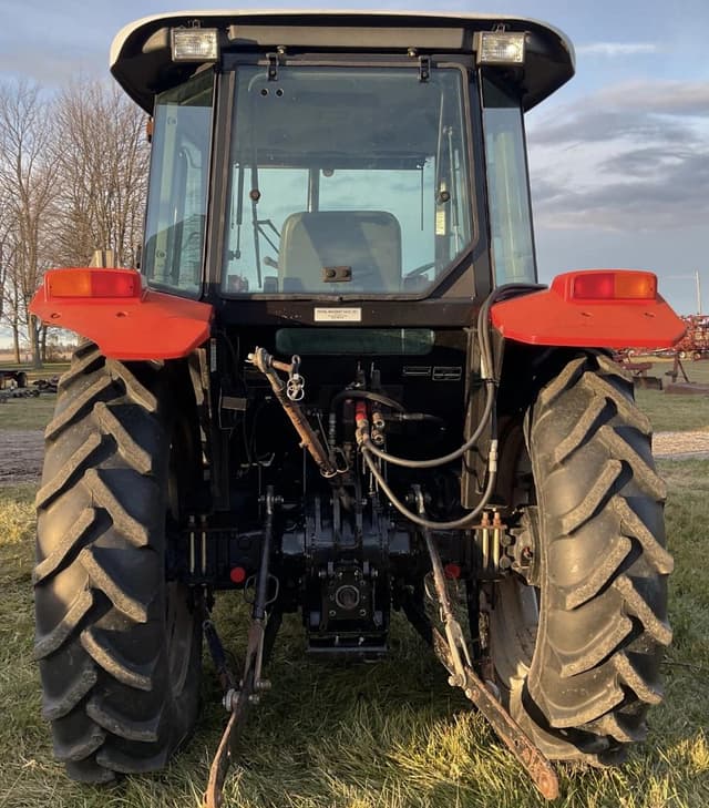 Image of Massey Ferguson 481 equipment image 4