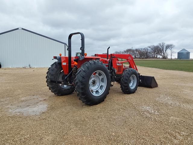 Image of Massey Ferguson 492 equipment image 4