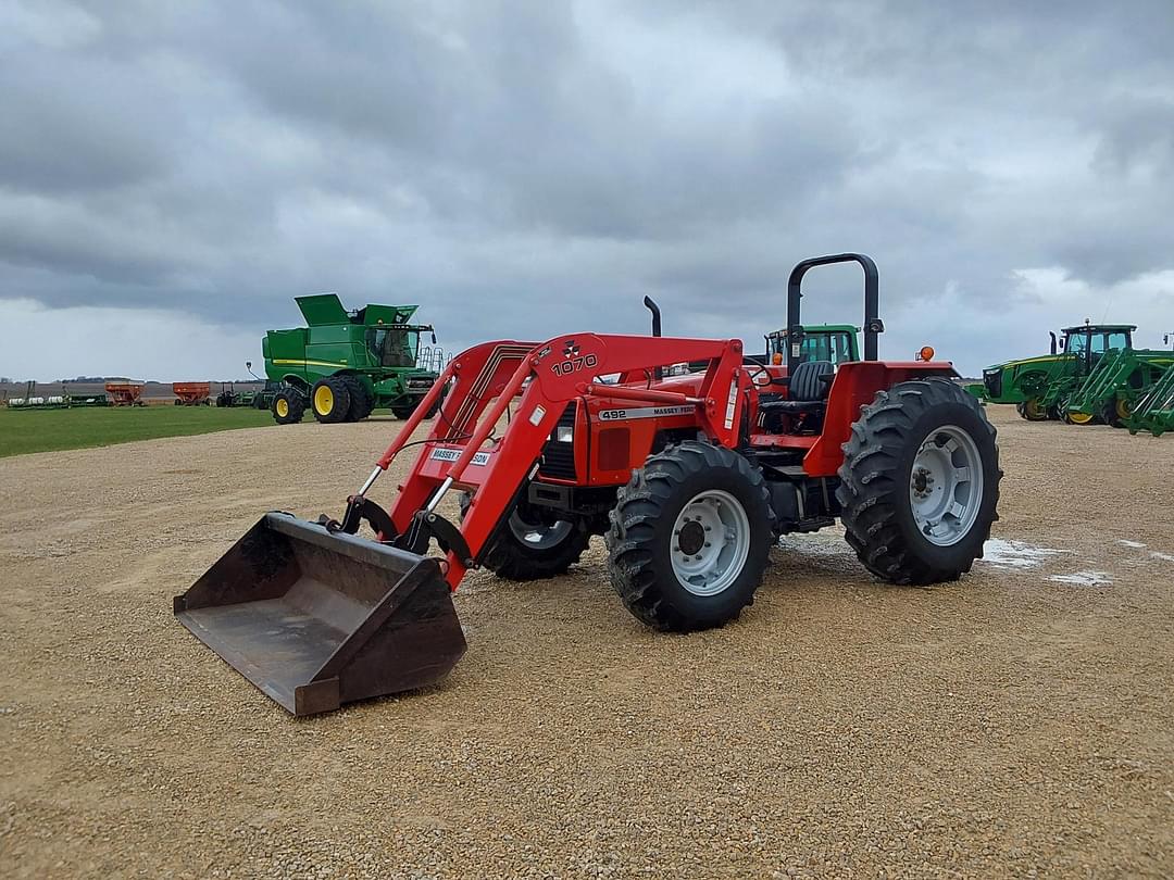 Image of Massey Ferguson 492 Primary image