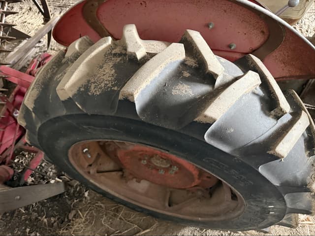 Image of Massey Ferguson 50 equipment image 4