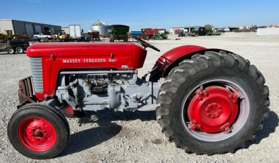 Tractor Zoom - Massey Ferguson 50