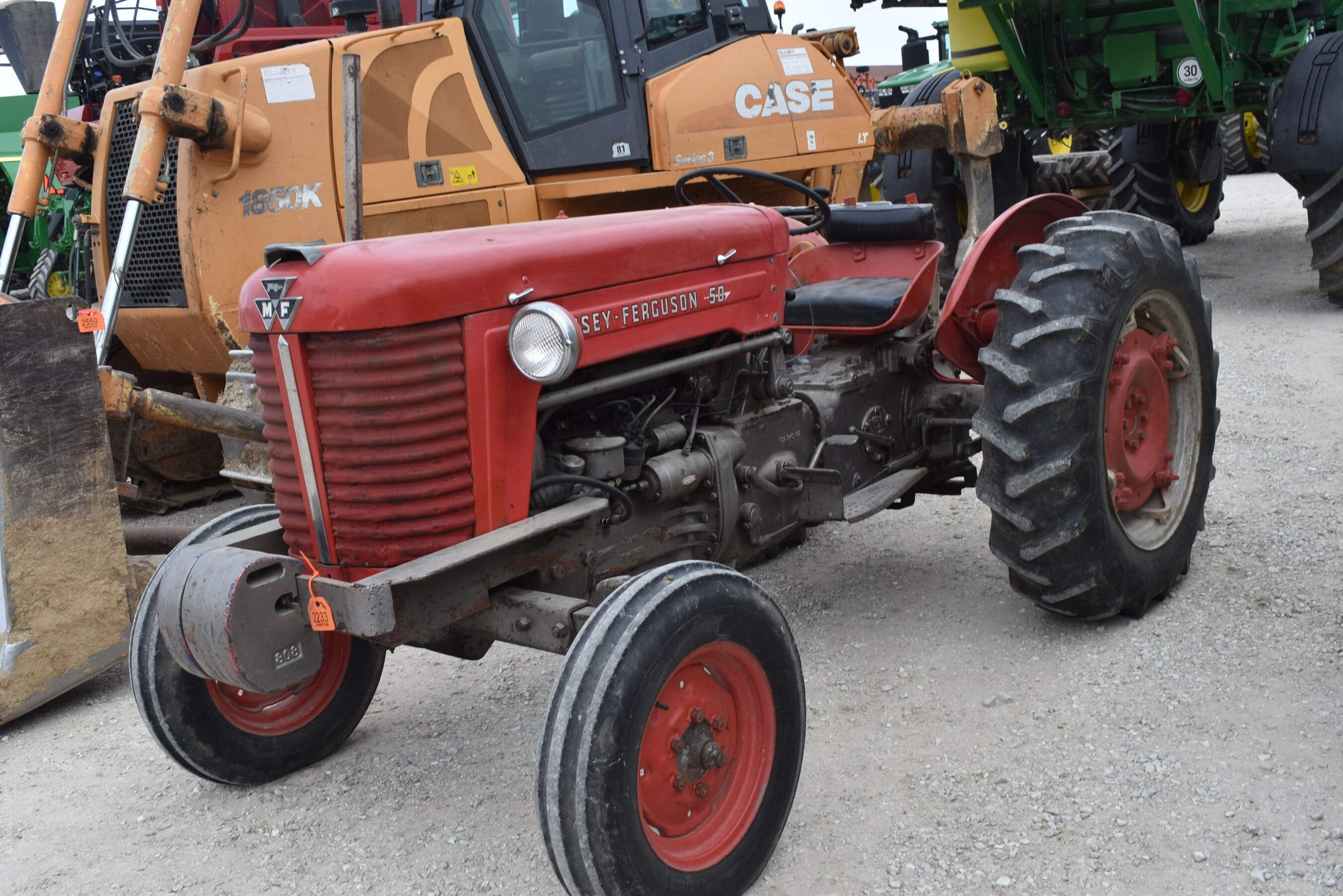 Massey Ferguson 50 Equipment Image0