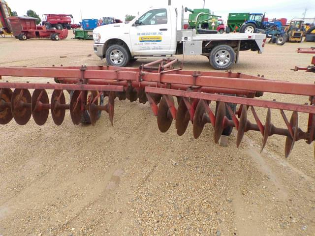 Image of Massey Ferguson 52 equipment image 4