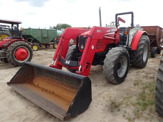 Image of Massey Ferguson 5455 equipment image 1