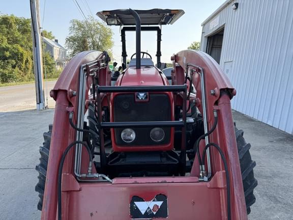 Image of Massey Ferguson 5455 equipment image 2
