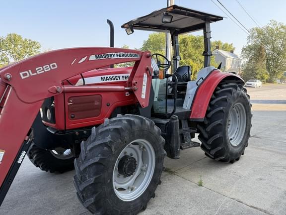 Image of Massey Ferguson 5455 Primary image