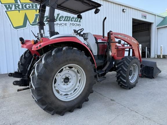 Image of Massey Ferguson 5455 equipment image 4