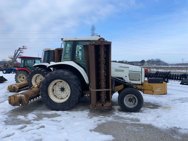 Image of Massey Ferguson 5455 equipment image 4