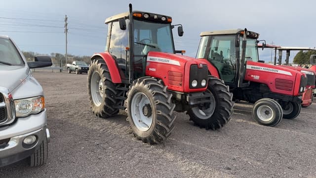 Image of Massey Ferguson 5455 equipment image 2