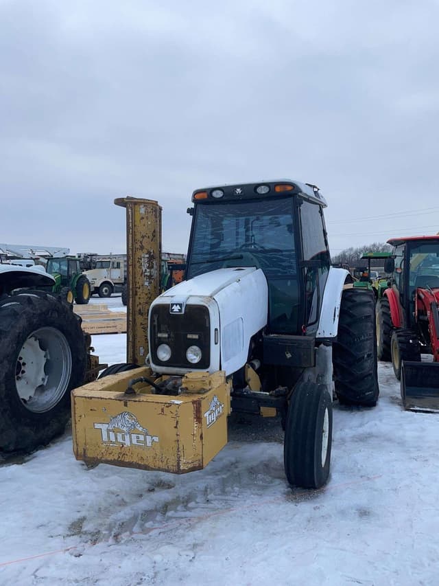 Image of Massey Ferguson 5455 equipment image 1