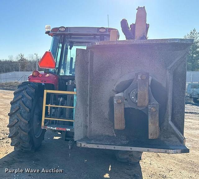 Image of Massey Ferguson 5460 equipment image 4