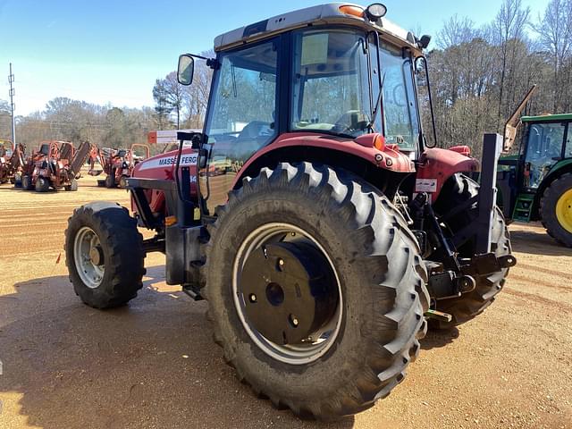 Image of Massey Ferguson 5465 equipment image 1