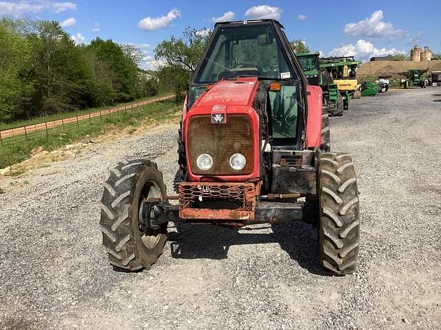 Image of Massey Ferguson 5470SA equipment image 3