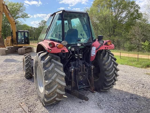 Image of Massey Ferguson 5470SA equipment image 2