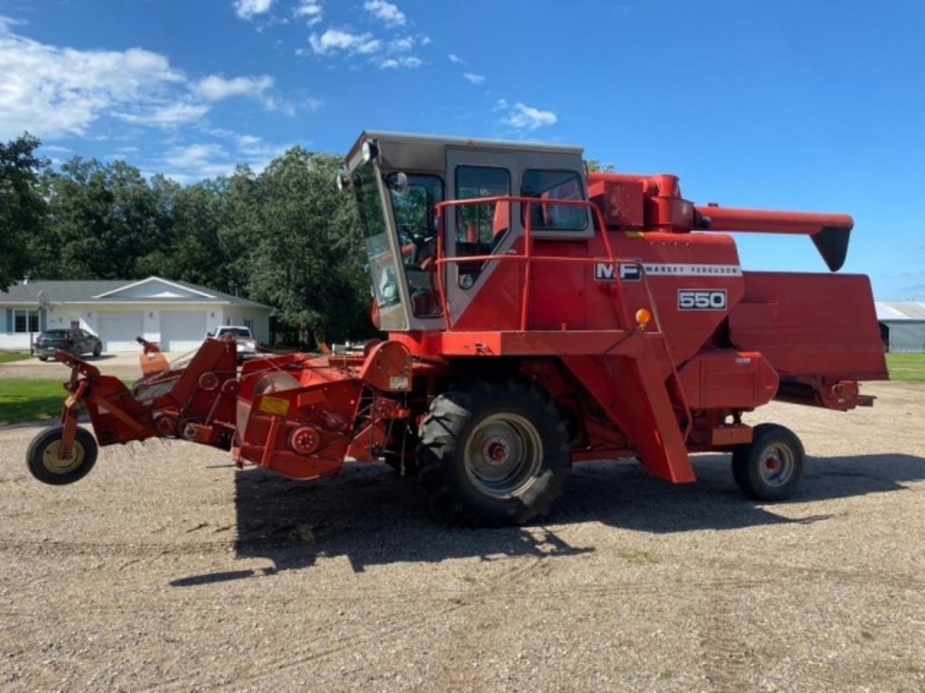 Image of Massey Ferguson 550 Primary image