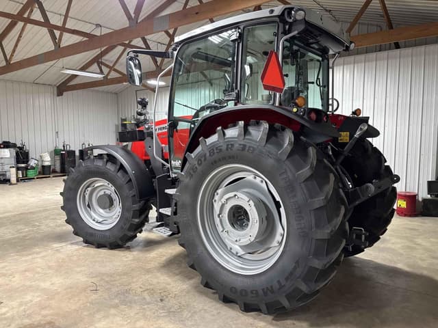 Image of Massey Ferguson 5M.145 equipment image 4