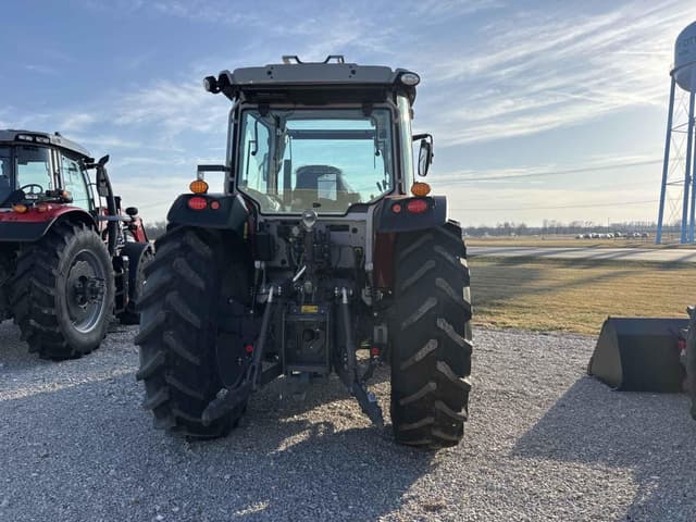 Image of Massey Ferguson 5M.145 equipment image 3