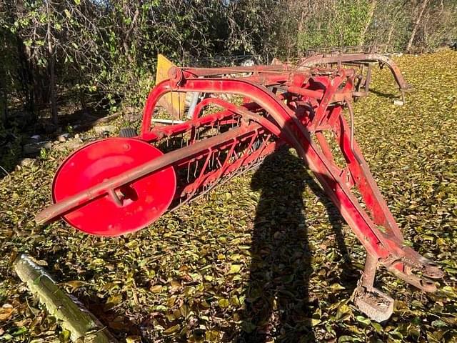 Image of Massey Ferguson 36 equipment image 2