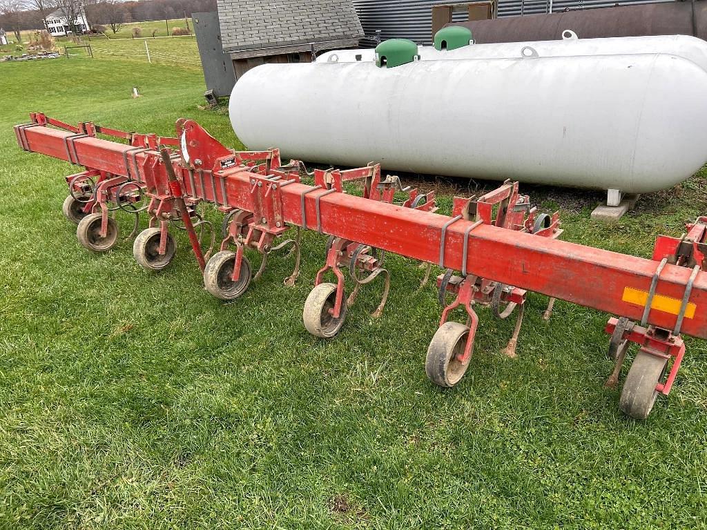 Image of Massey Ferguson 440 Image 1