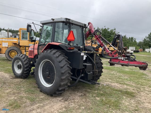 Image of Massey Ferguson 6255 equipment image 2
