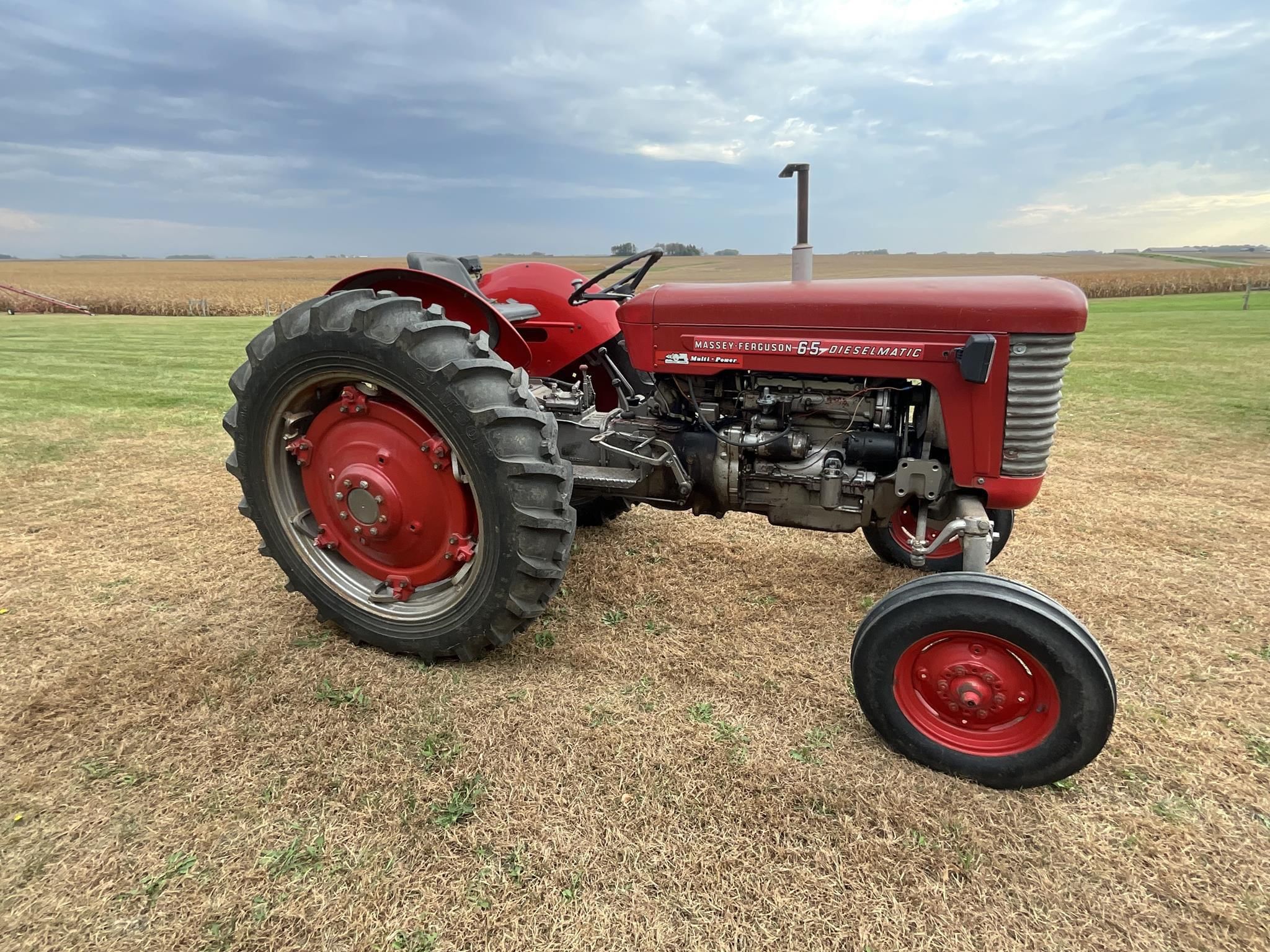 Massey Ferguson 65 Equipment Image0