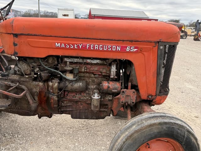 Image of Massey Ferguson 65 equipment image 3