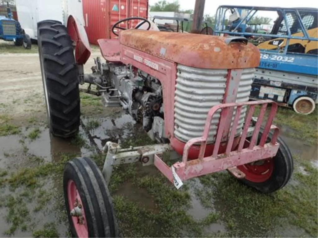 Main image Massey Ferguson 65