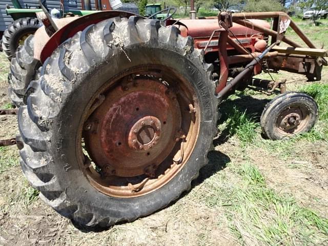 Image of Massey Ferguson 65 equipment image 4