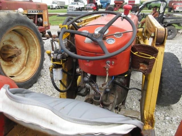 Image of Massey Ferguson 65 equipment image 4
