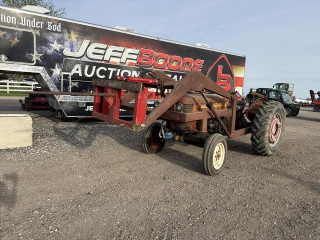 Main image Massey Ferguson 65