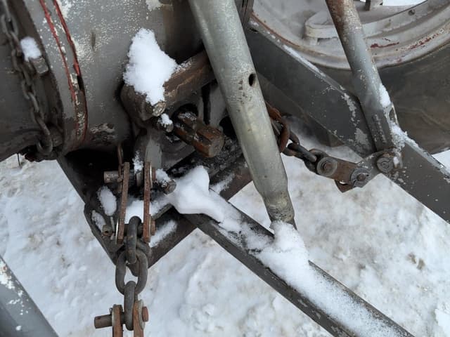 Image of Massey Ferguson 65 equipment image 4