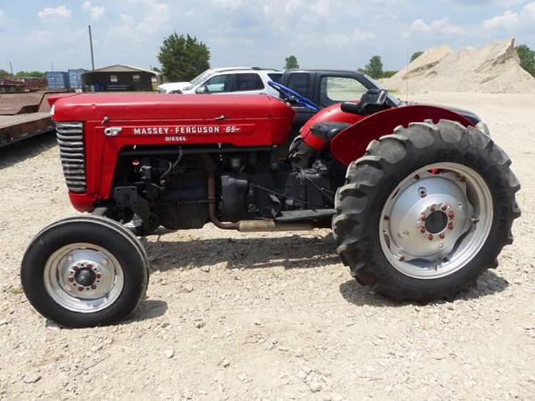 Massey Ferguson 65 Tractors 40 to 99 HP for Sale | Tractor Zoom