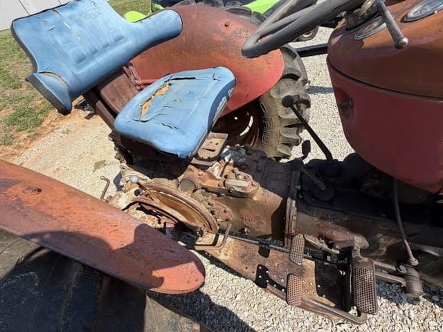 Image of Massey Ferguson 65 equipment image 4