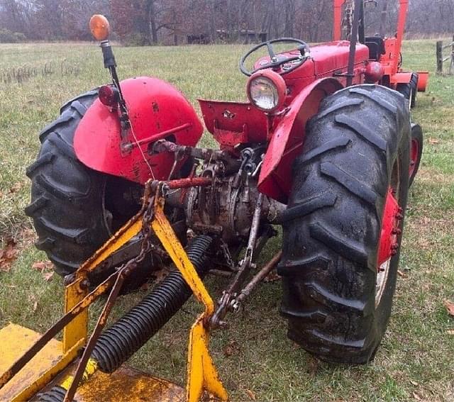 Image of Massey Ferguson 65 equipment image 2