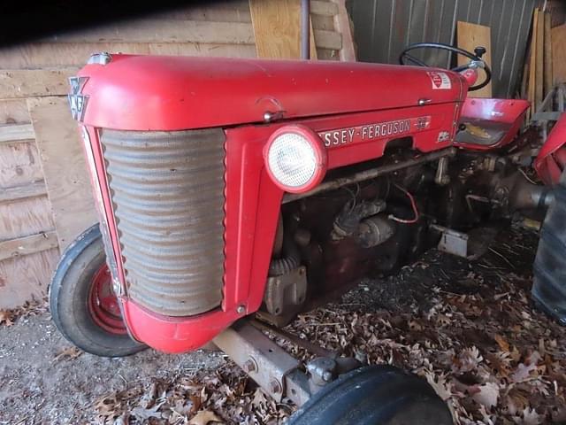 Image of Massey Ferguson 65 equipment image 4