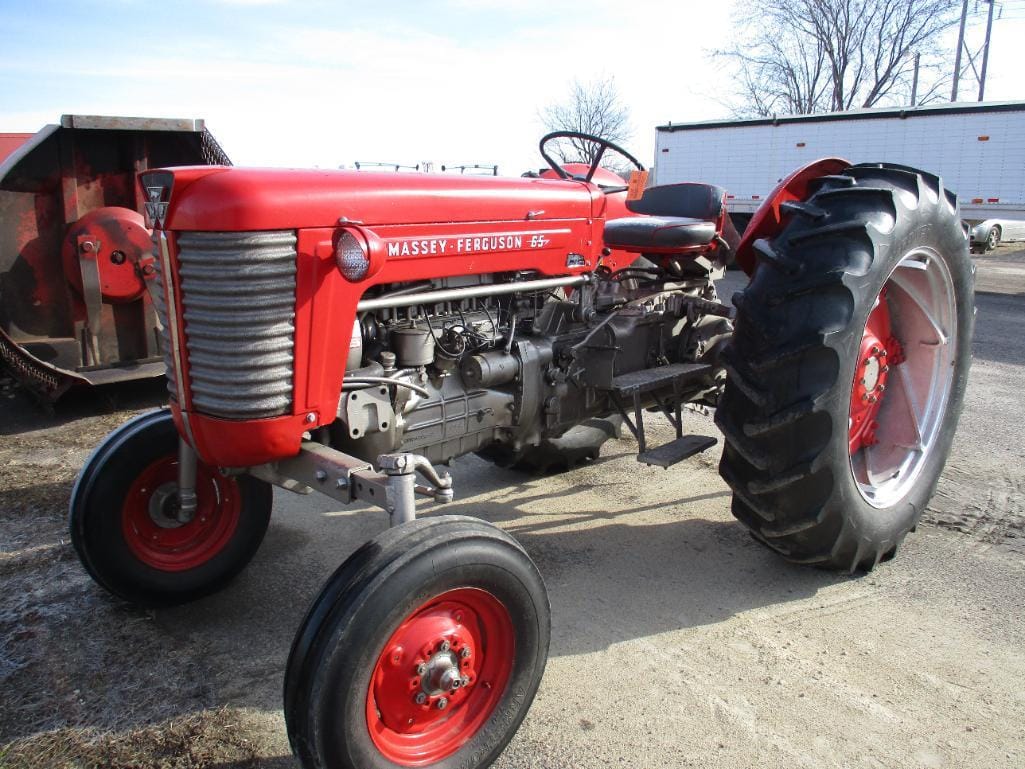 Main image Massey Ferguson 65